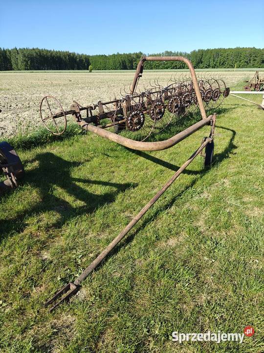 Zgrabiarka 7 Gwiazdowa Agromet Z211 warmińsko-mazurskie Przełęk