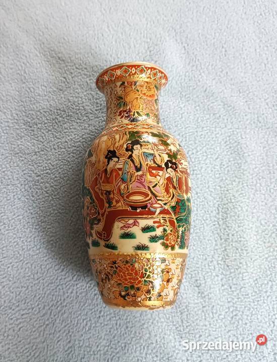 Flakonik z chińskiej porcelany ręcznie zdobiony sprzedam