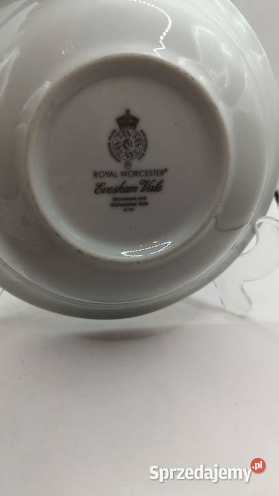 Talerze Royal Worcester owocowa seria Zamość
