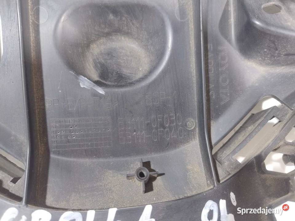 GRILL ATRAPA COROLLA VERSO 531110F030 osobowe