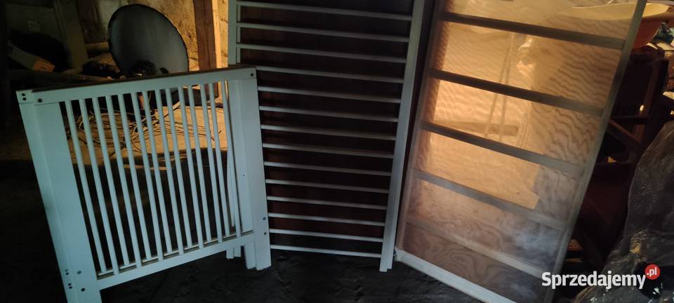 Monitor oddechu niemowlaka łóżeczko IKEA z