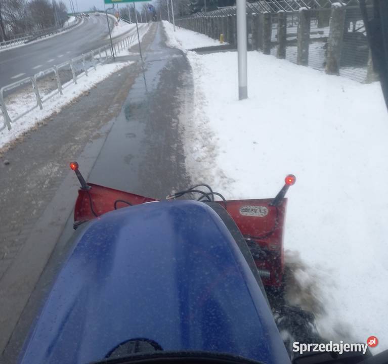 Odśnieżanie Dęblin parkingi place ulice chodniki