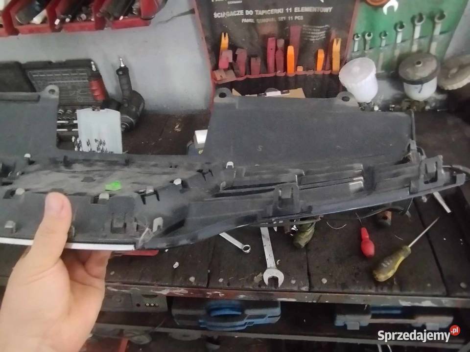 grill atrapa qashqai lift Oporów