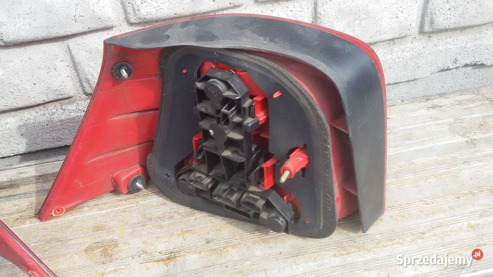 Lampy tylne vw golf 4 5HB osobowe Oświetlenie Części samochodowe Elbląg