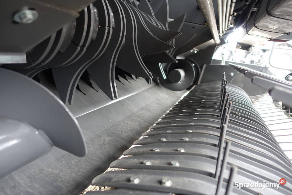 NOWA Prasoowijarka Massey Ferguson RB 3130F