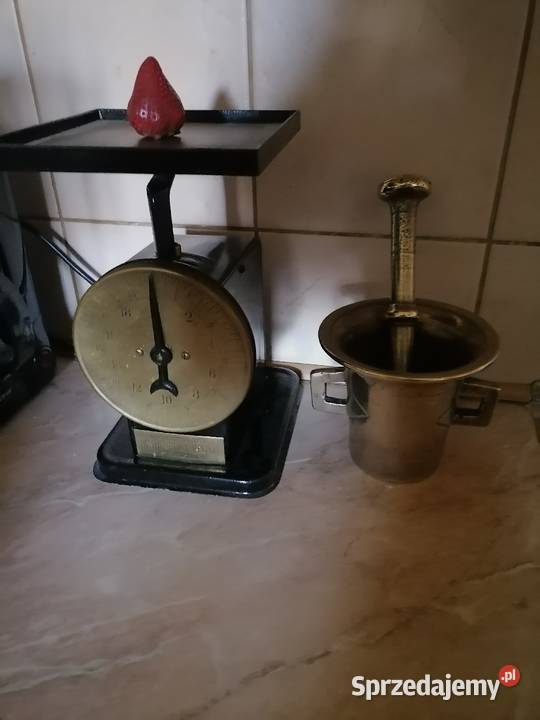 Stary mosdzierz mosiężny