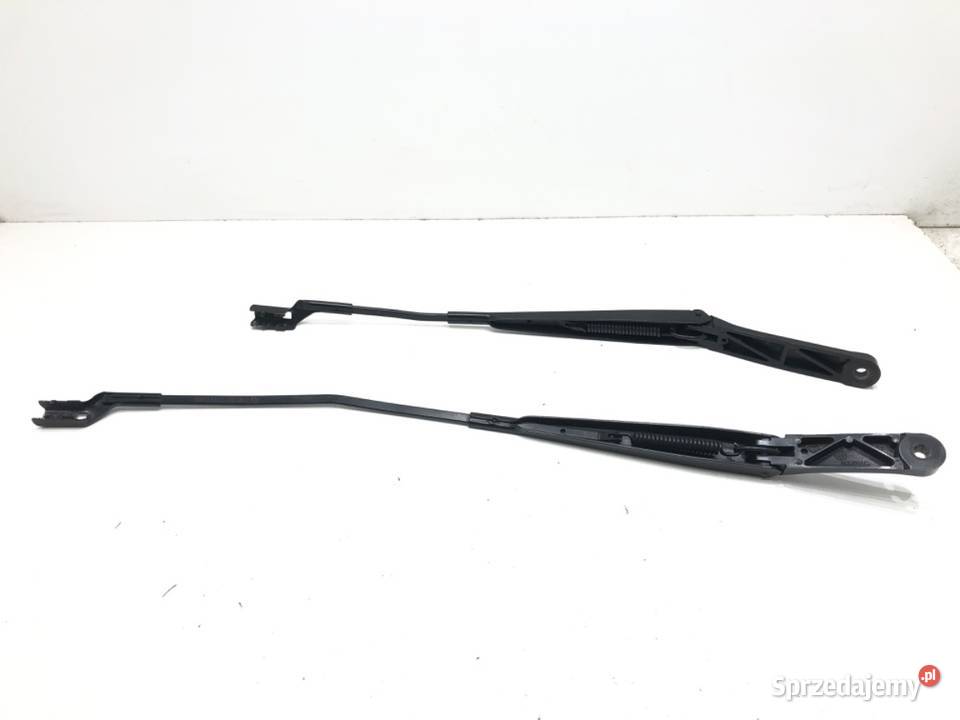 RAMIĘ WYCIERACZKI KOMPLET PRZÓD VW GOLF VII