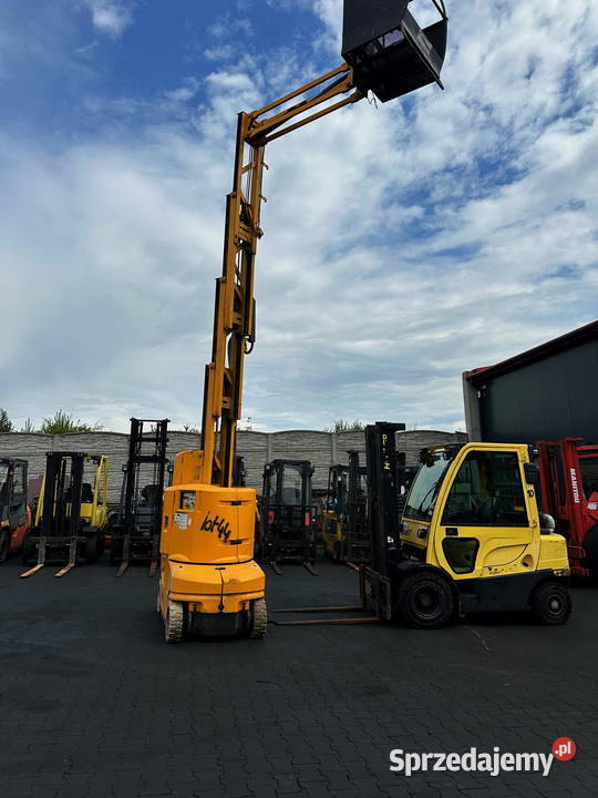 podnośnik słupowy obrotowy GROVE Toucan 1010 Działoszyn