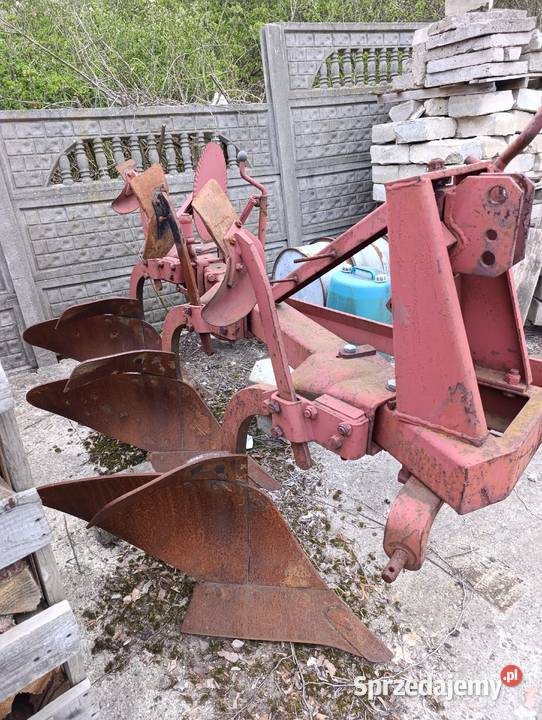 Pług zagonowy 3skibowy Rolnictwo sprzedam