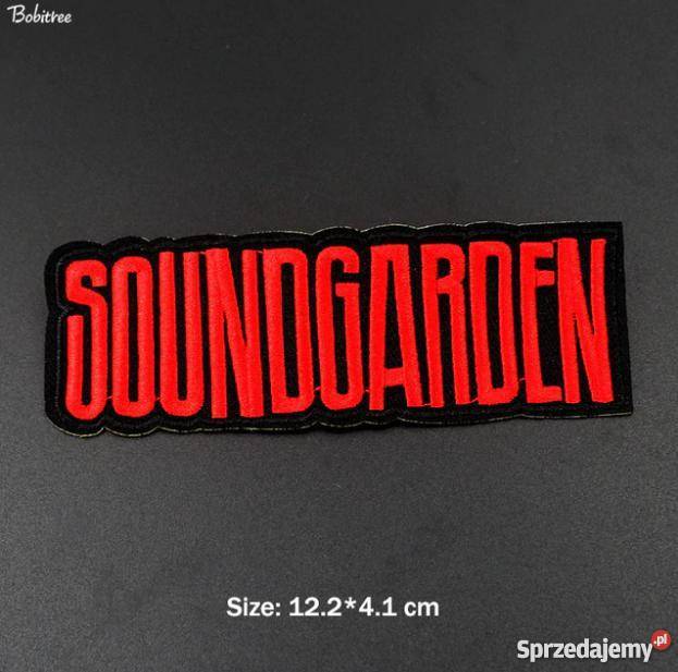 Naszywki haftowane najwyższej jakości różne