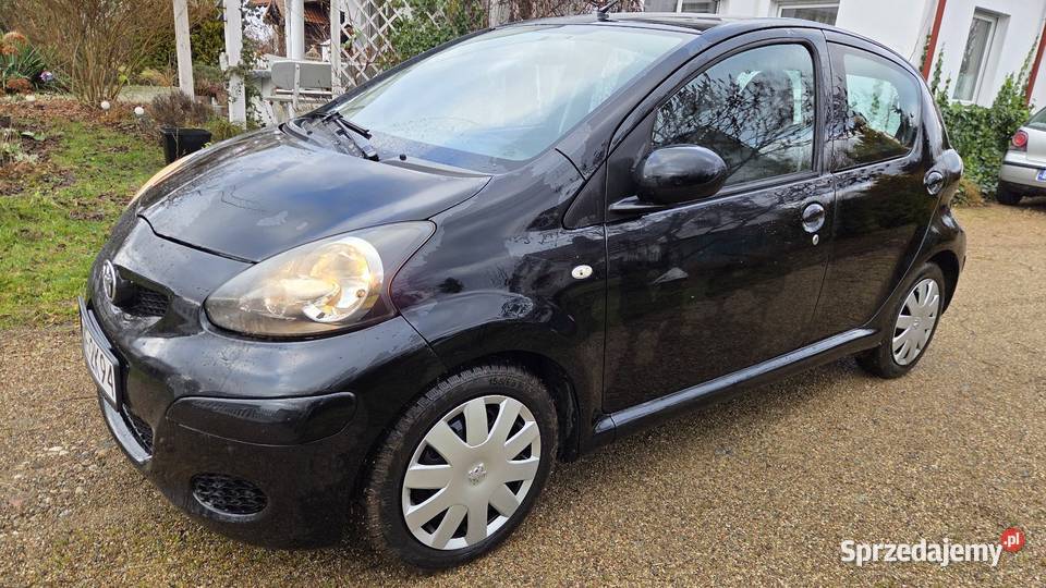 Toyota Aygo Automat 2011 nieuszkodzony Gdańsk sprzedam