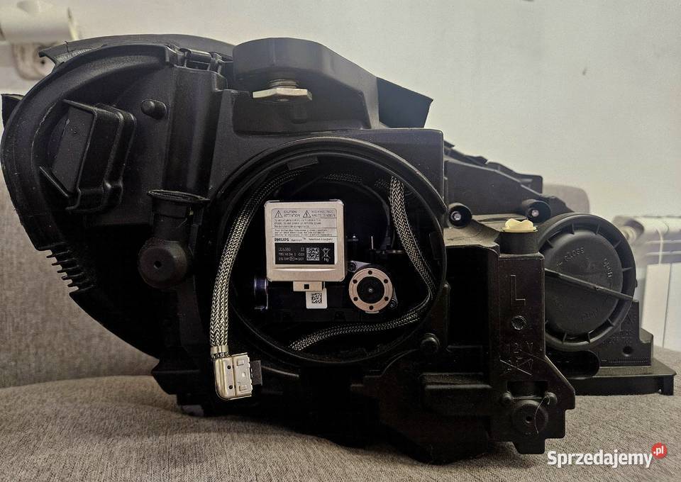 Lampa lewa kierowcy Bi Xenon skrętne mercedes nieuszkodzony Katowice