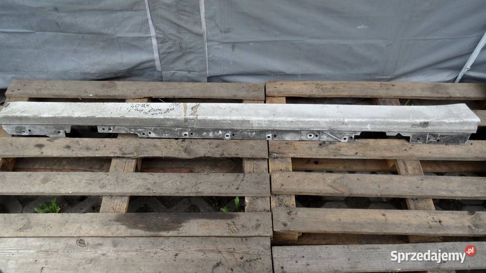BMW F31 18 D 12r nakładka progu lewa osobowe świętokrzyskie