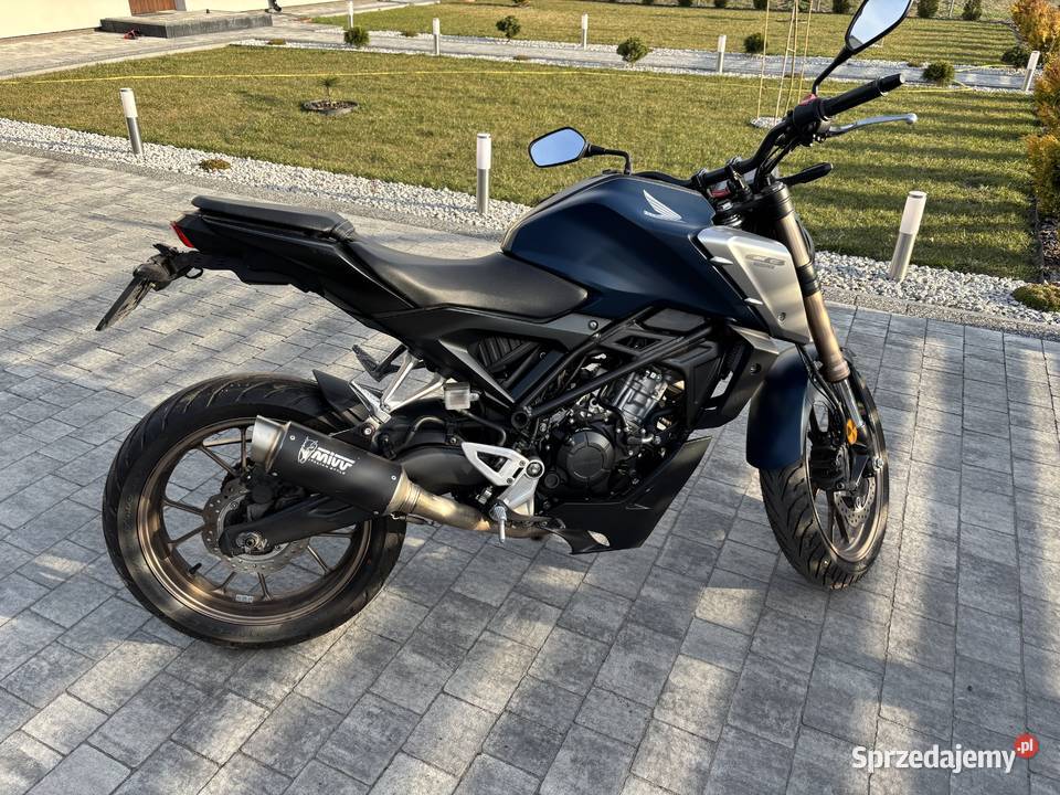 Hondą CB125R 2022r Siennica Nadolna