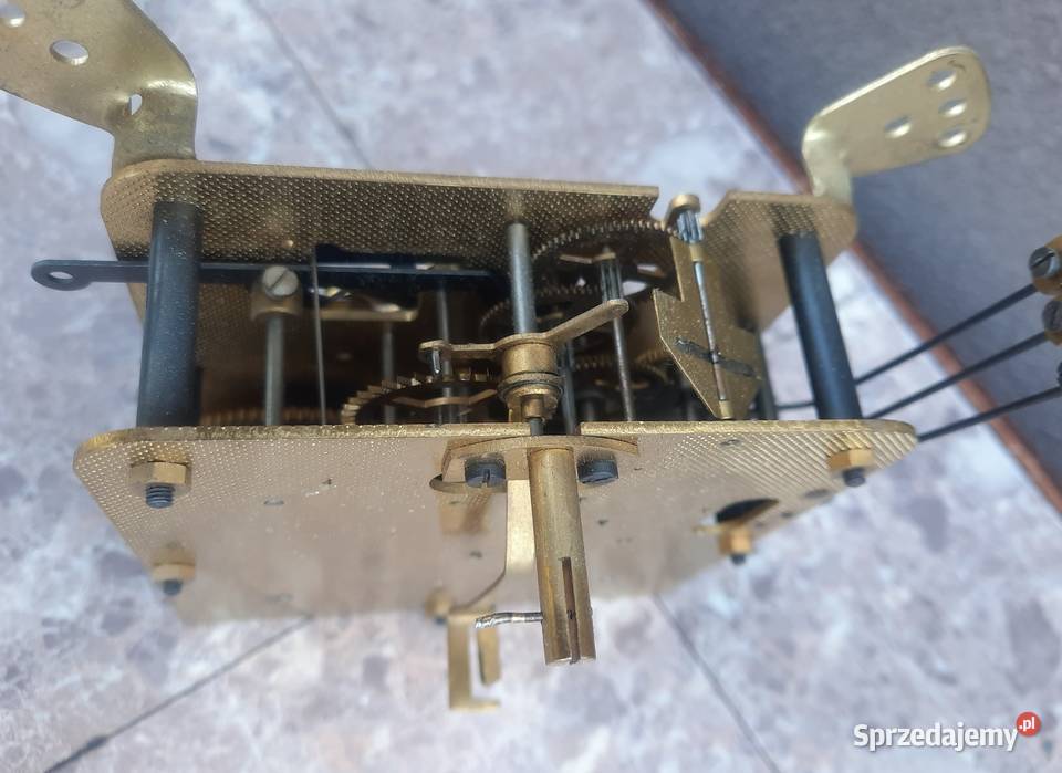 246 Mechanizm zegara Kienzle łańcuchowy wagowy Tczew sprzedam