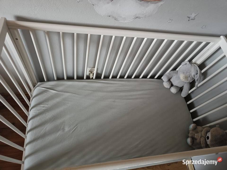 Łóżeczko niemowlaka z szufladą i materacem Grójec