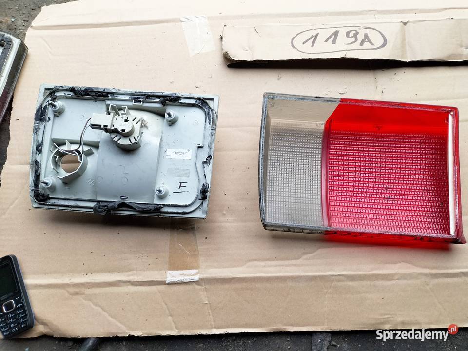 AUDI 80 B4 SEDAN LAMPA TYŁ TYLNA LEWA Kamień-Kolonia