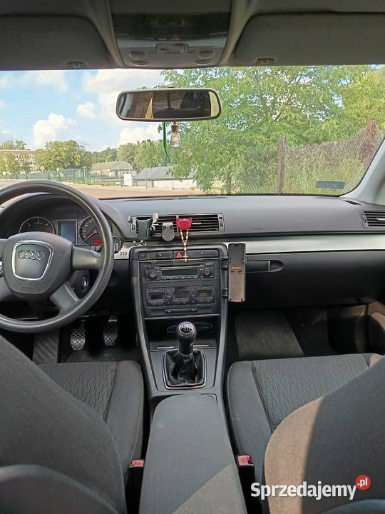 Audi A4 b7 20 TDI 140 manualna