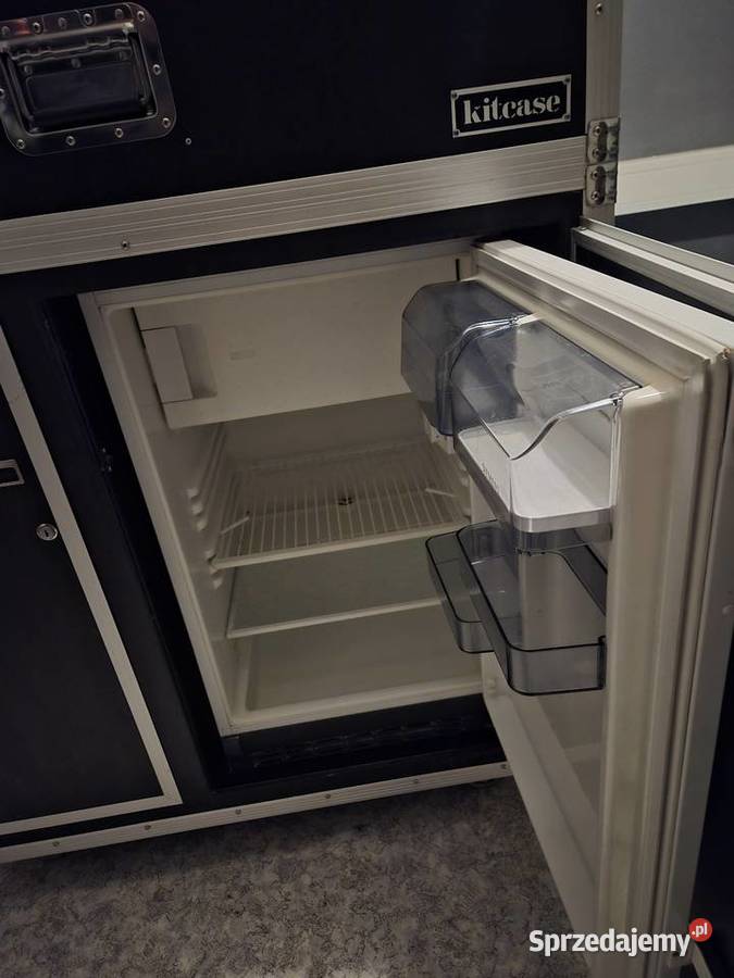 Kuchnia mobilna KitCase na kółkach lodówka i Ropczyce sprzedam