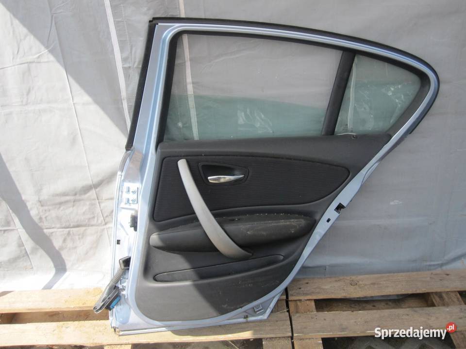 BMW E81 E87 LIFT 09r HB 5D drzwi prawe tył sprzedam