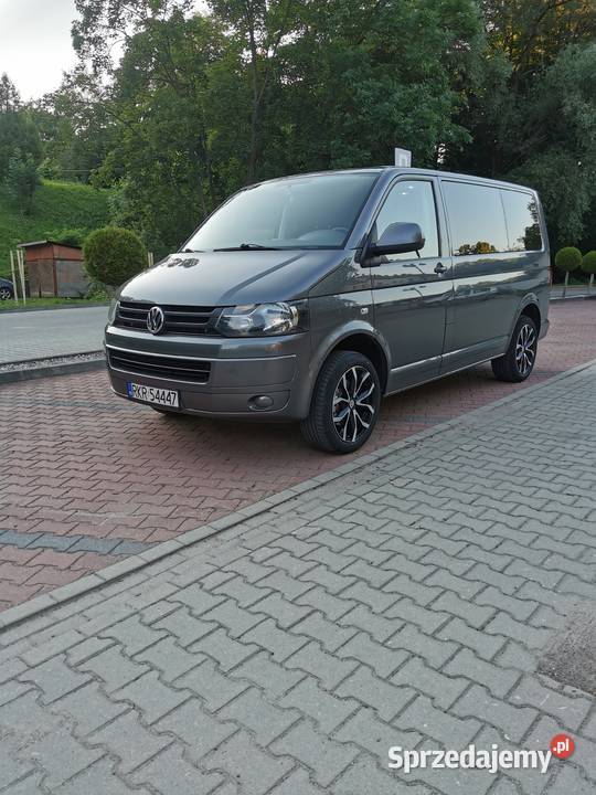 VW T5 LIFT CARAVELLE 20 TDI 2010 nieuszkodzony Lubatówka sprzedam
