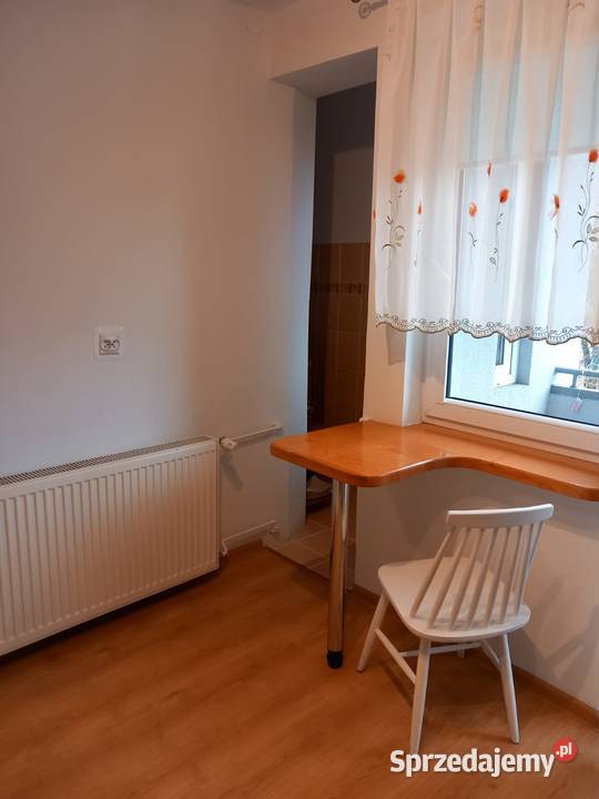 kawalerka w kielcach do wynajecia blok świętokrzyskie