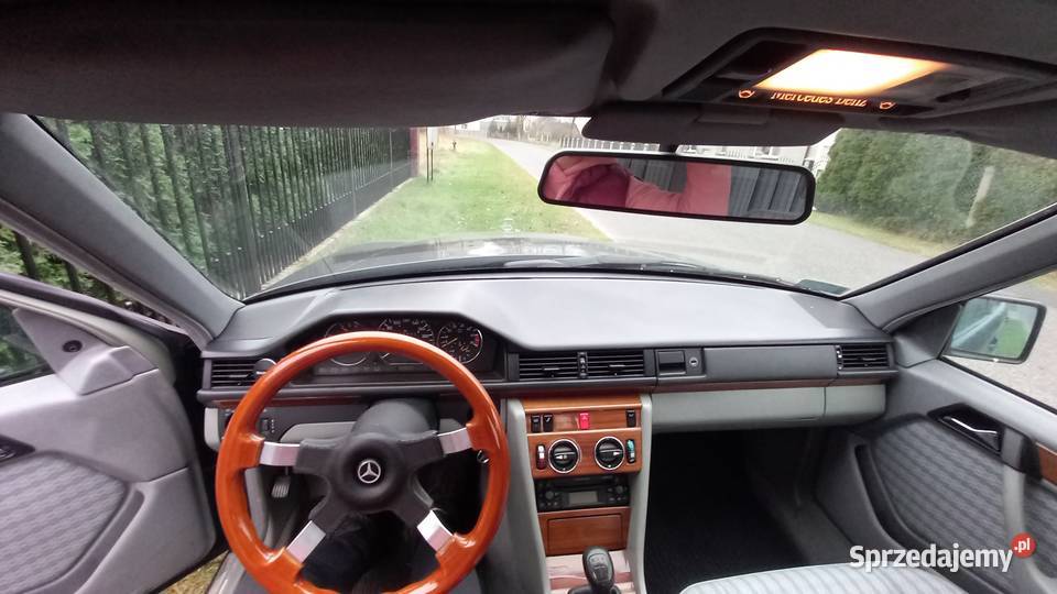 Mercedes W124 1992r 230E benzyna sedan 2298cm3 śląskie