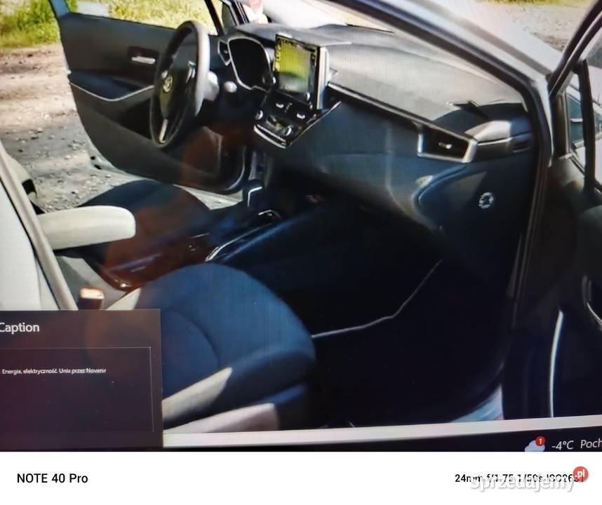 Toyota Corolla Hybryda E 21 2019 2020 światła do jazdy dziennej Włocławek