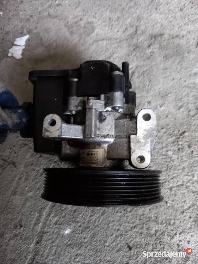 Mercedes w203 Pompa wspomagania uszkodzona Borki sprzedam