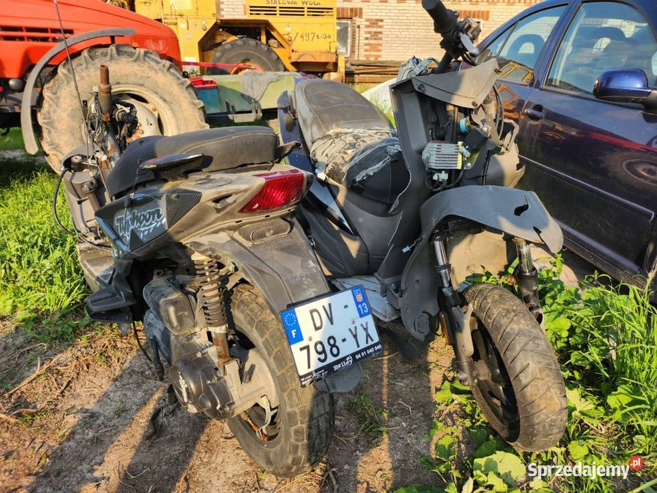 Piaggio typhoon rama papiery dokumenty plastiki Piaggio