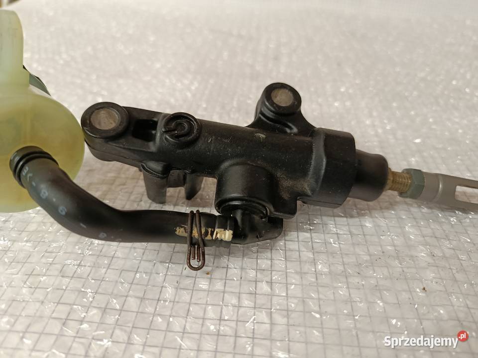 Yamaha R1 RN 12 pompa hamulcowa tył