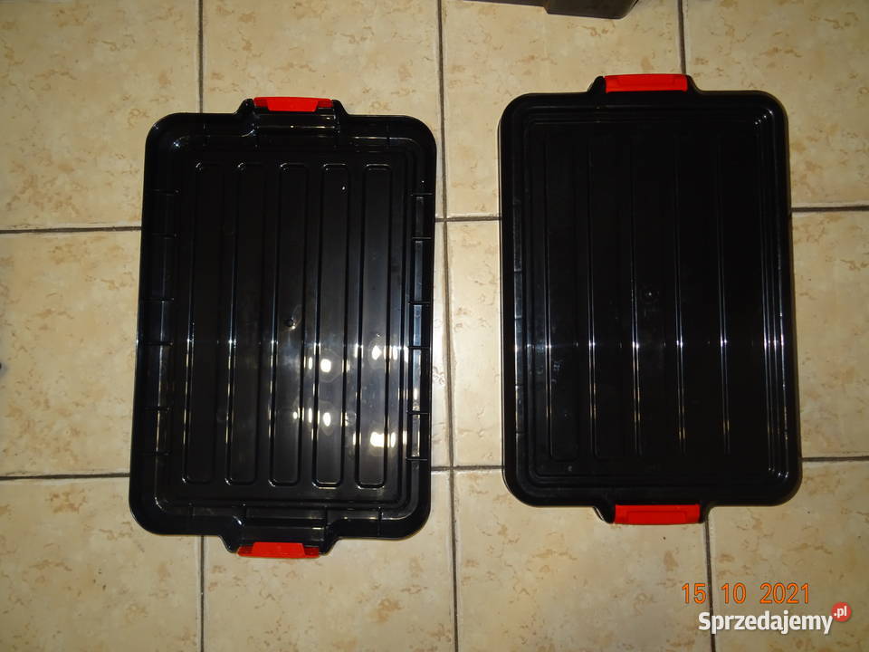 Pokrywa czarna C 450 2 sztuki łódzkie Łódź