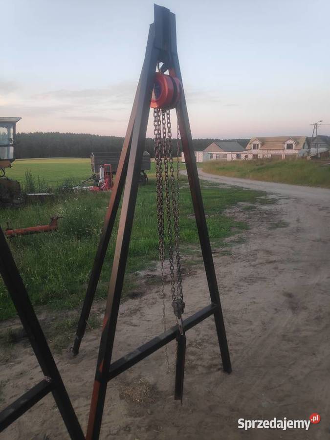 Stojaki do montażudemontażu silosów BIN Orzełek