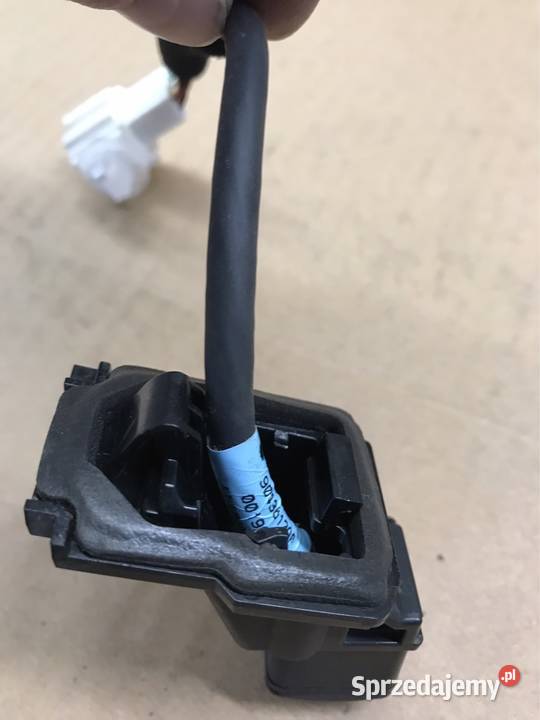 Honda hrv II przycisk otwierania klapy mikrostyk osobowe Sanok