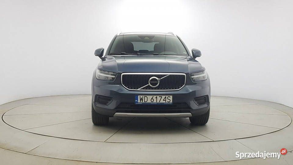 Volvo XC 40 T3 Momentum Pro Z Polskiego Salonu lakier metallic Warszawa