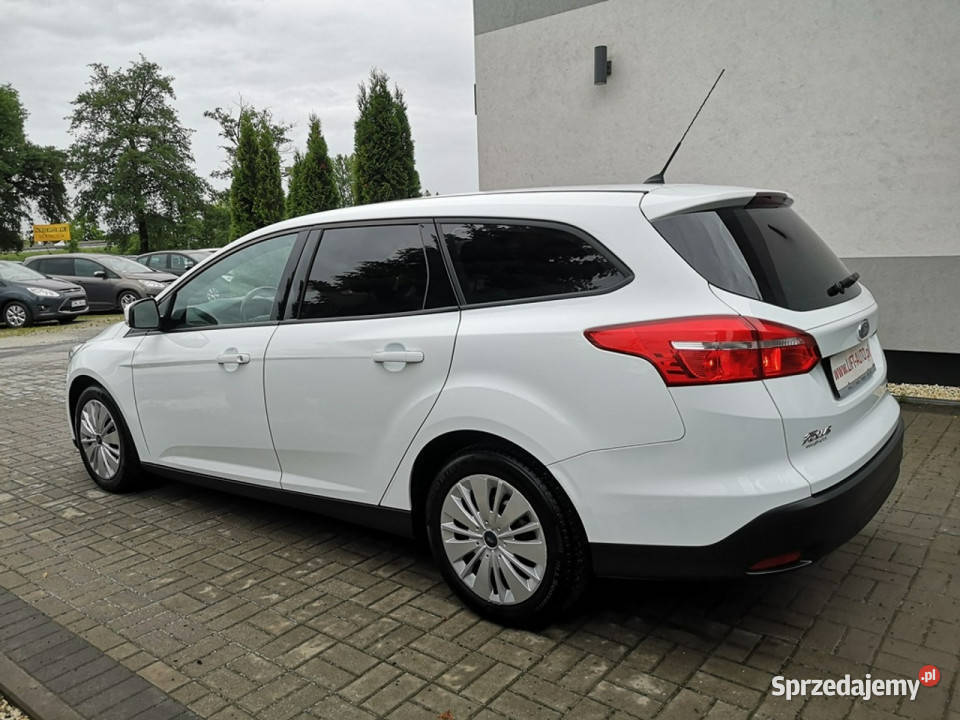 Ford Focus 10 ECOBOST 100 Klima Isofix P fotele centralny zamek Focus Strzegom