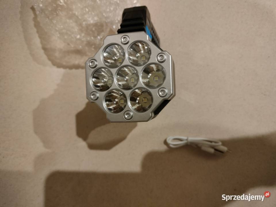 Akumulatorowa latarka LED Łódź