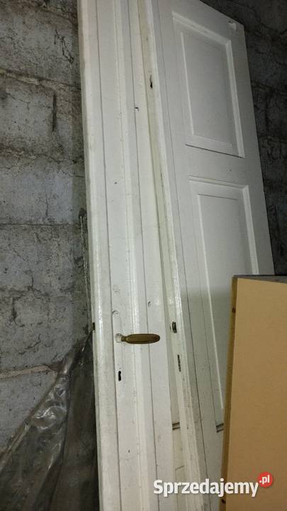 Stare drewniane drzwi