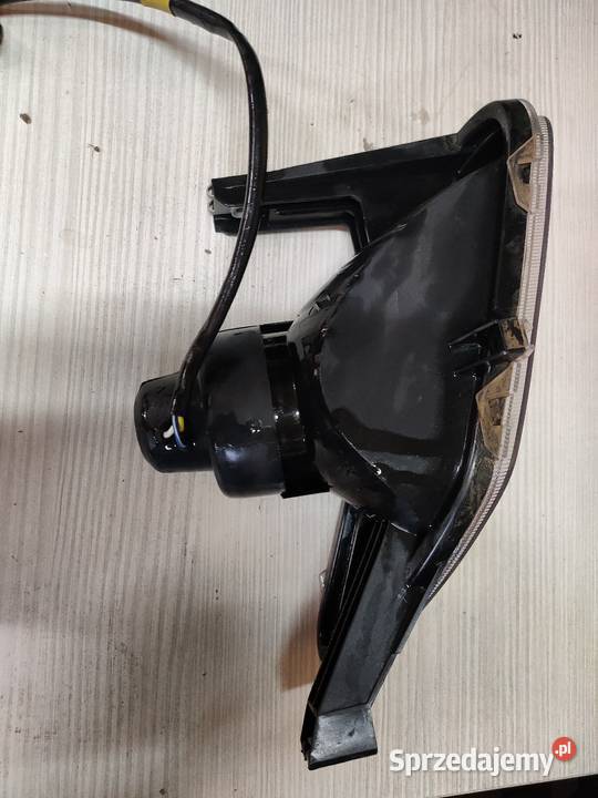 Lampa lewa Suzuki kingquad 700 Wiele