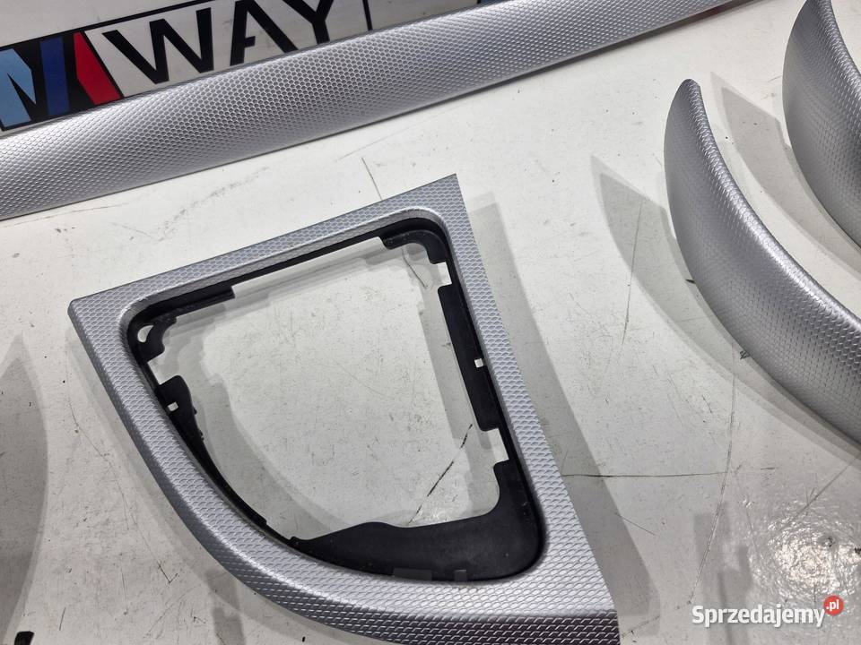 BMW E87 LISTWY OZDOBNE DEKORY KOMPLET MPAKIET EU osobowe