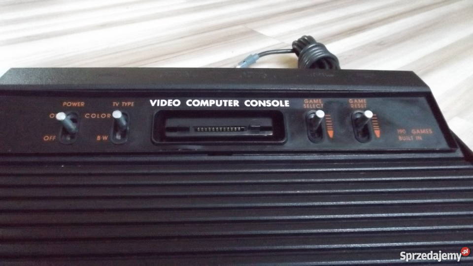 Stara konsola Atari 2600 z Prlu Grodziczno