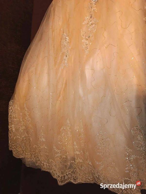 Piękna suknia wieczorowa Biłgoraj