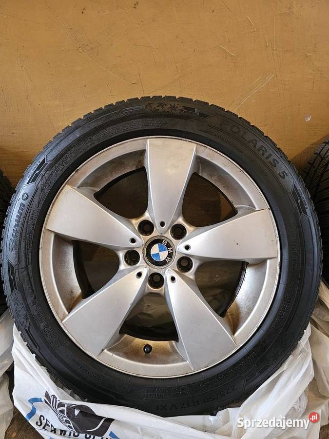 Komplet kół z BMW 5 E60 E61 22550R17 Barum Przemyśl sprzedam