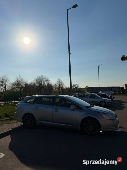 Toyota Avensis T27 2011r dolnośląskie Brzeg Dolny
