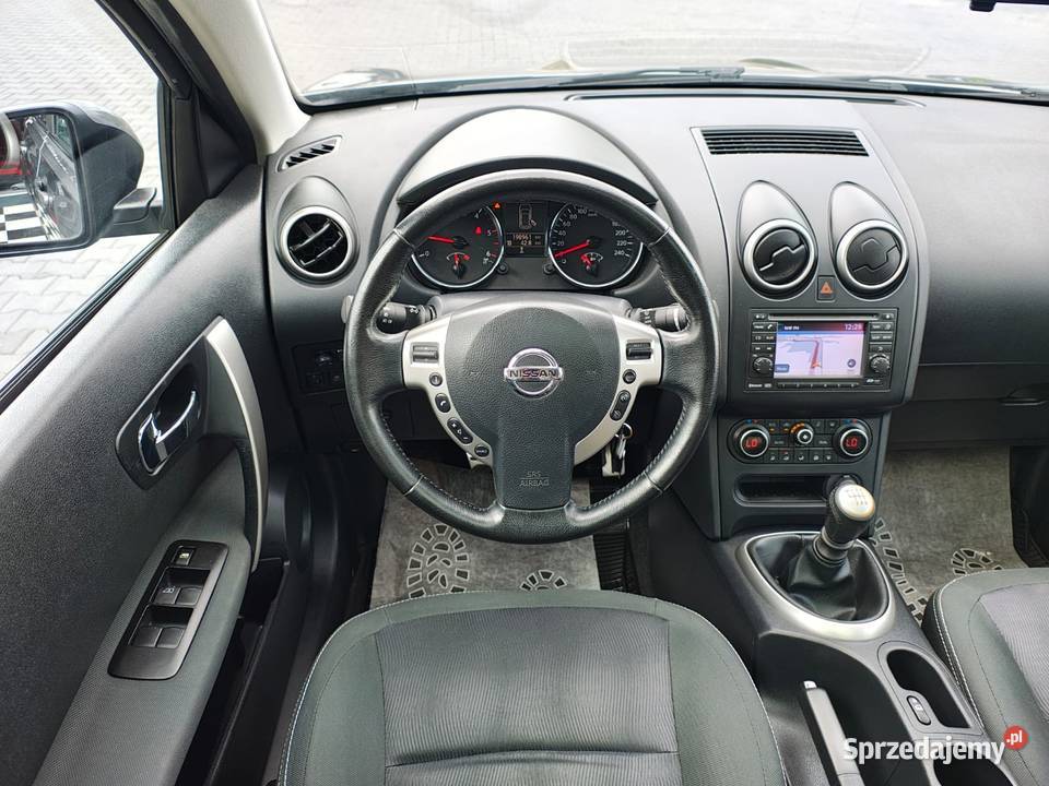 Nissan Qashqai Zadbany Piękny Stan Nowy rozrząd Qashqai Zarszyn