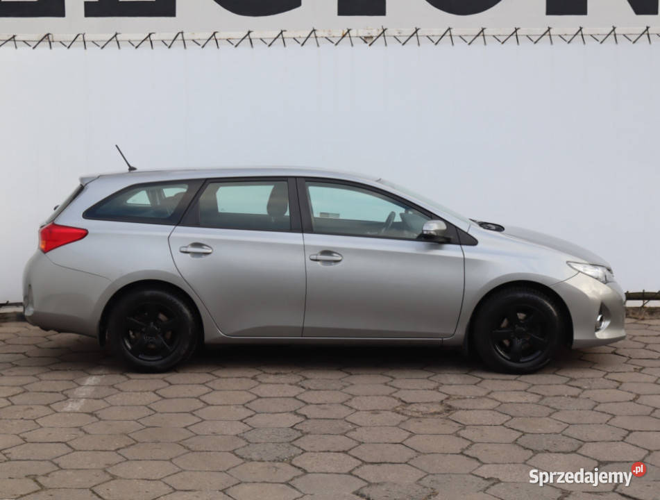 Toyota Auris 16 Valvematic Łódź