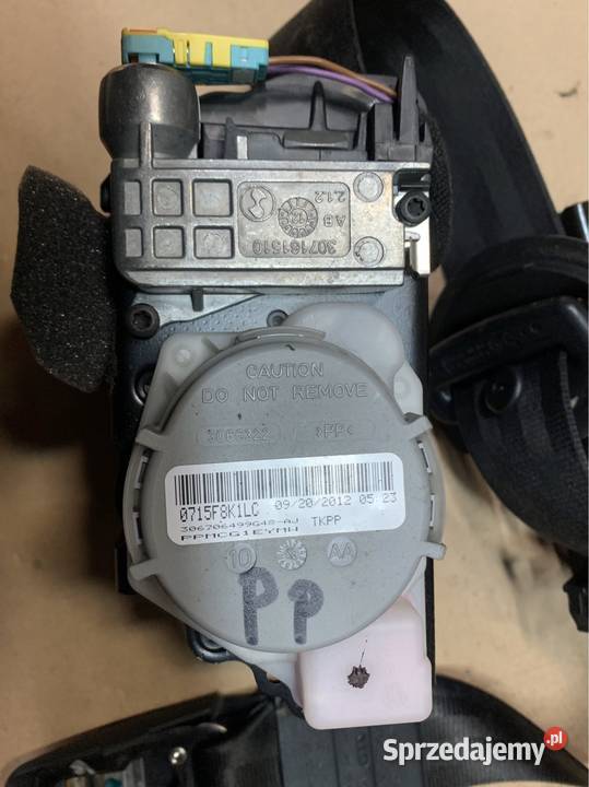 Pas bezpieczeństwa przód 8T8857706 audi a5 8t Szczecin