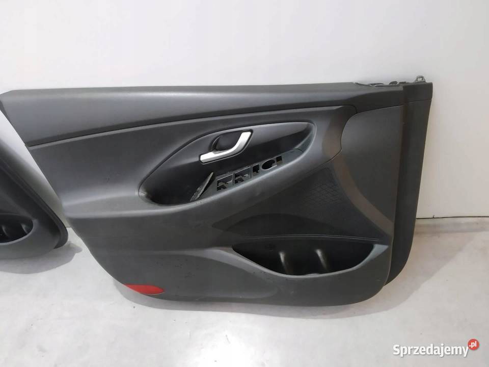 FOTELE KANAPA BOCZKI KOMBI KPL Hyundai i30 III