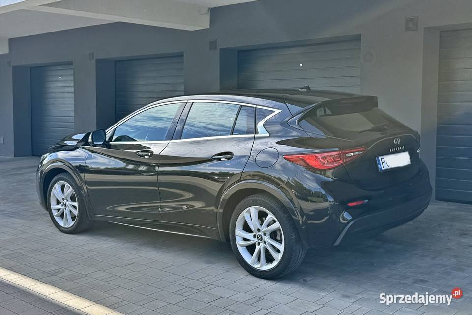 Infiniti Q30 15 d automat LED nawigacja radar diesel Rzeszów sprzedam