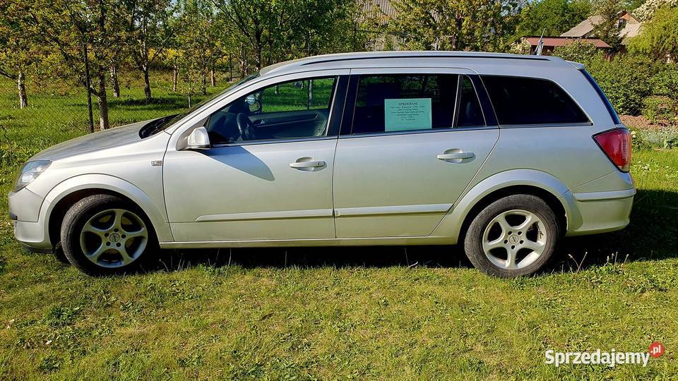 Opel Astra kombi 18 benzyna i gaz benzyna+LPG Samochody osobowe Świdnik
